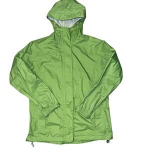 L.L Bean women's Nylon hooded green light weight  jacket size small